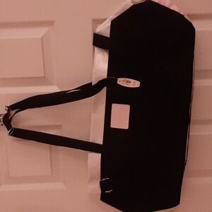 Black,White and Pink Victoria's Secret NWT Duffle Bag